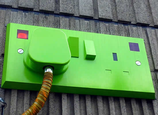 Broad Green Sockets & Switches